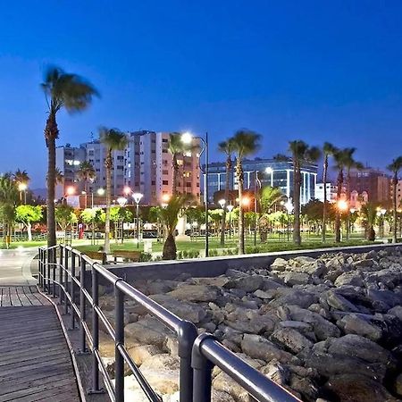 Sea Front & City Center, Amazing Sea View ليماسول المظهر الخارجي الصورة