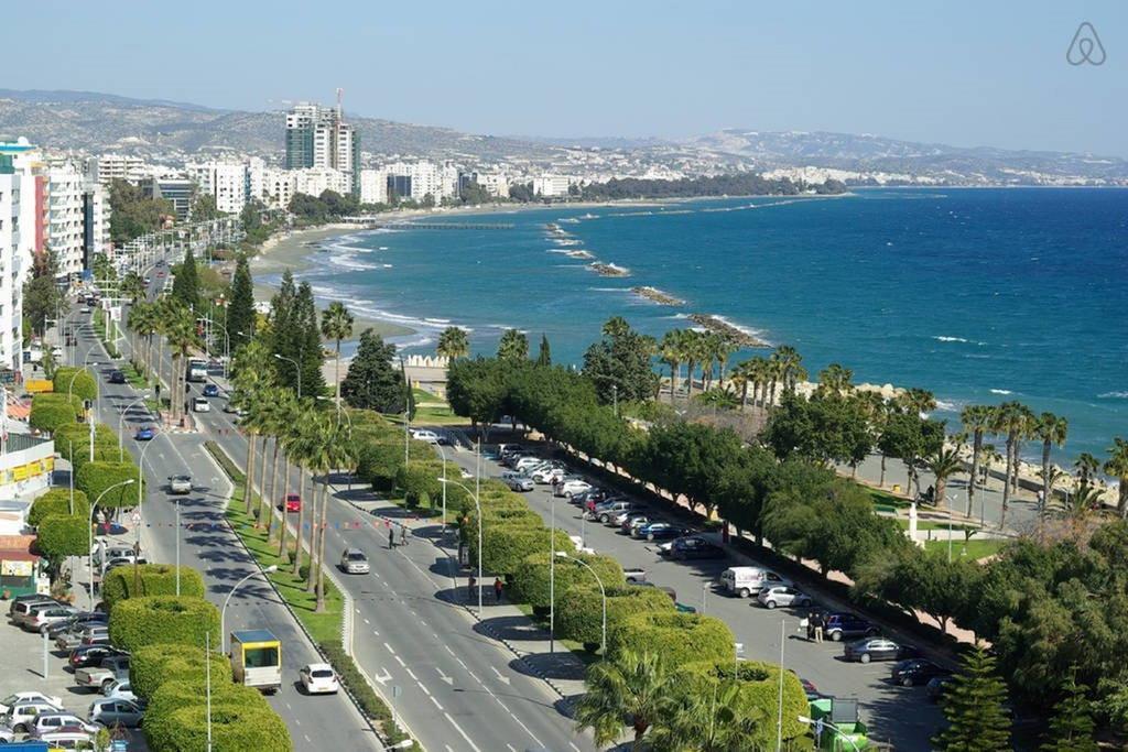 Sea Front & City Center, Amazing Sea View ليماسول المظهر الخارجي الصورة