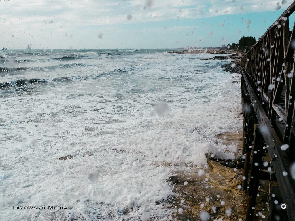 Sea Front & City Center, Amazing Sea View ليماسول المظهر الخارجي الصورة