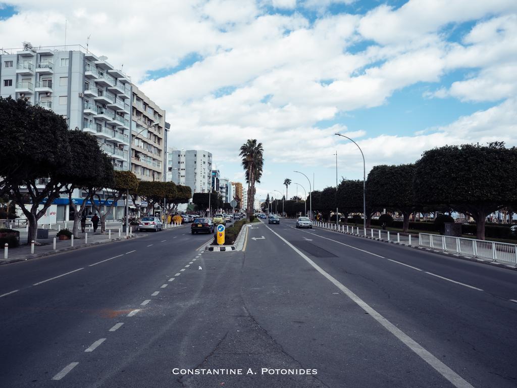 Sea Front & City Center, Amazing Sea View ليماسول المظهر الخارجي الصورة