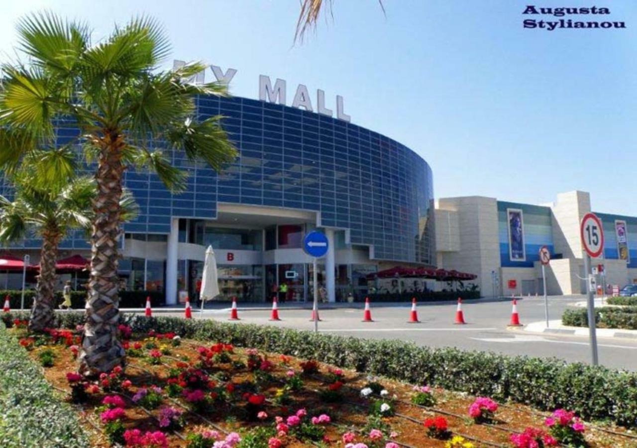 Sea Front & City Center, Amazing Sea View ليماسول المظهر الخارجي الصورة